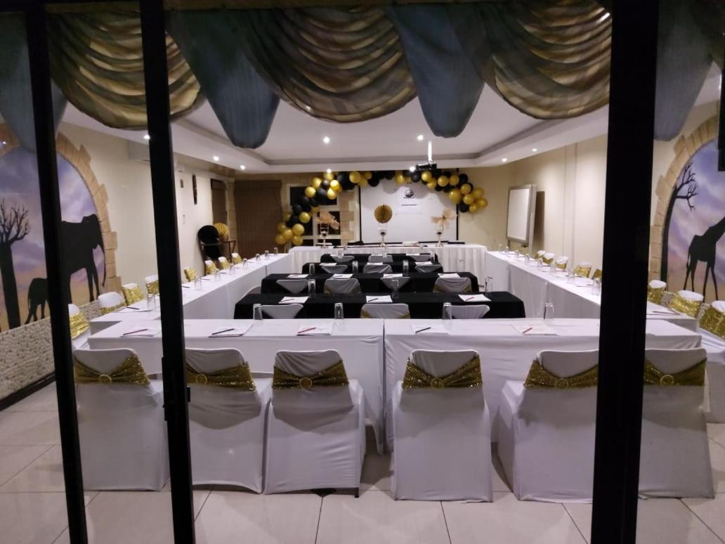 Ecotel Premier Lodge & Conference Centre Benoni Dış mekan fotoğraf