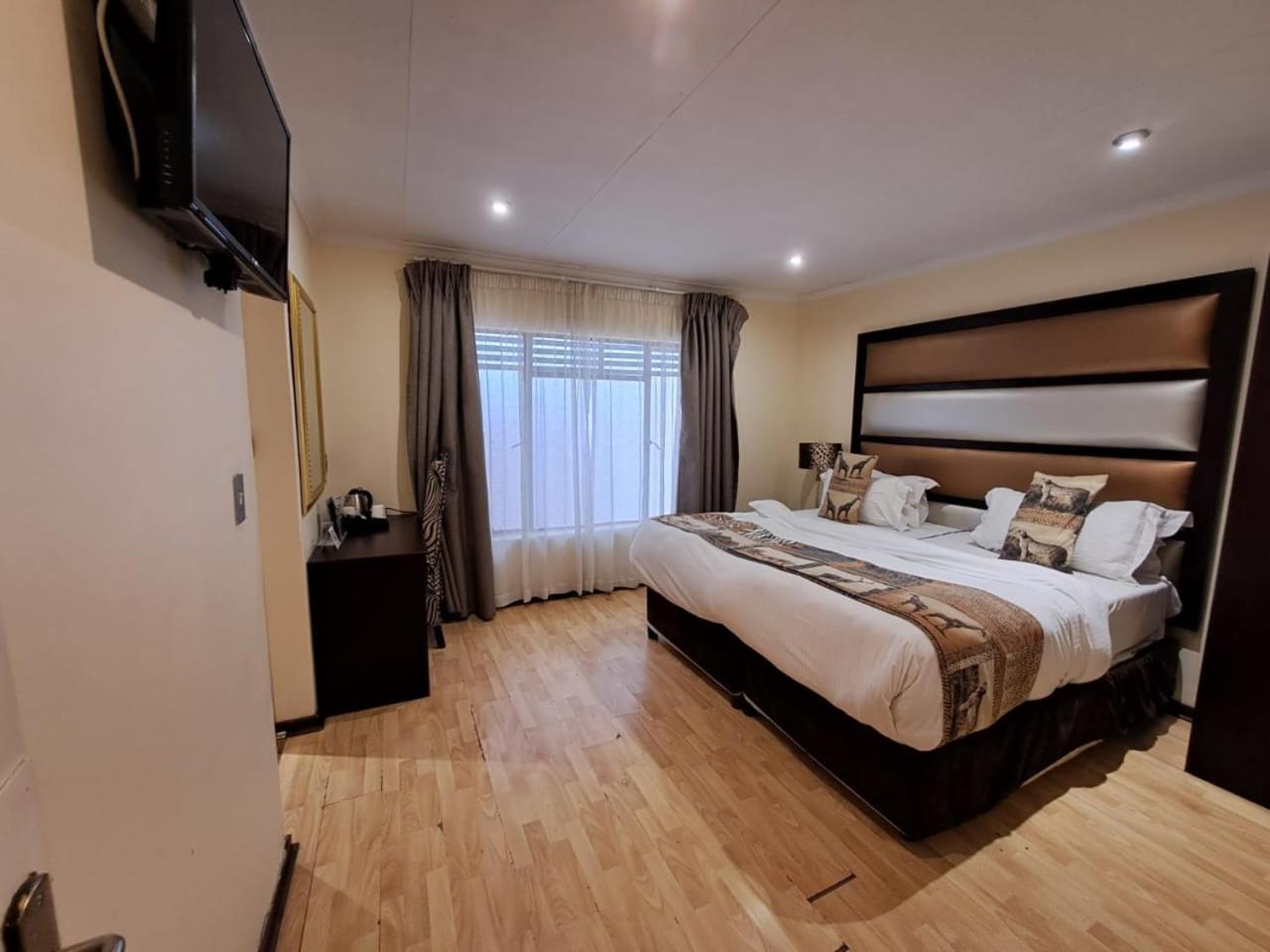 Ecotel Premier Lodge & Conference Centre Benoni Dış mekan fotoğraf