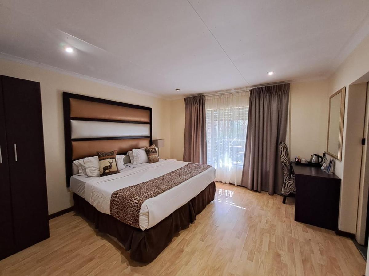 Ecotel Premier Lodge & Conference Centre Benoni Dış mekan fotoğraf